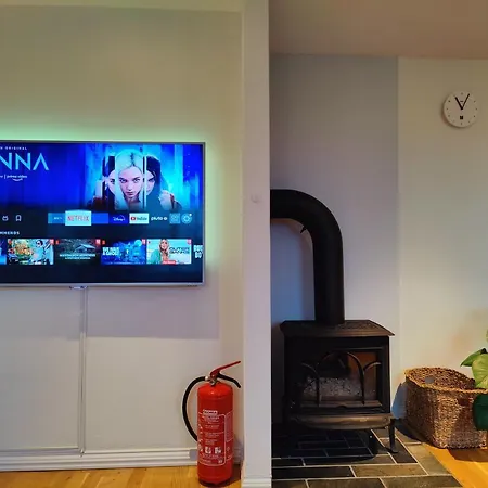 Apartment Ulsteinvik Apartment *