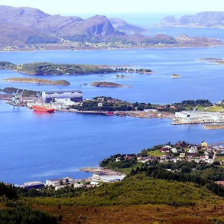 Apartment Ulsteinvik Apartment *